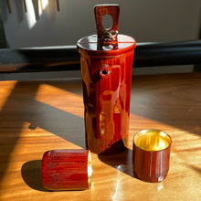 Load image into Gallery viewer, Celebratory lacquered gold and red bamboo set: 1 tokkuri and 2 ochoko

