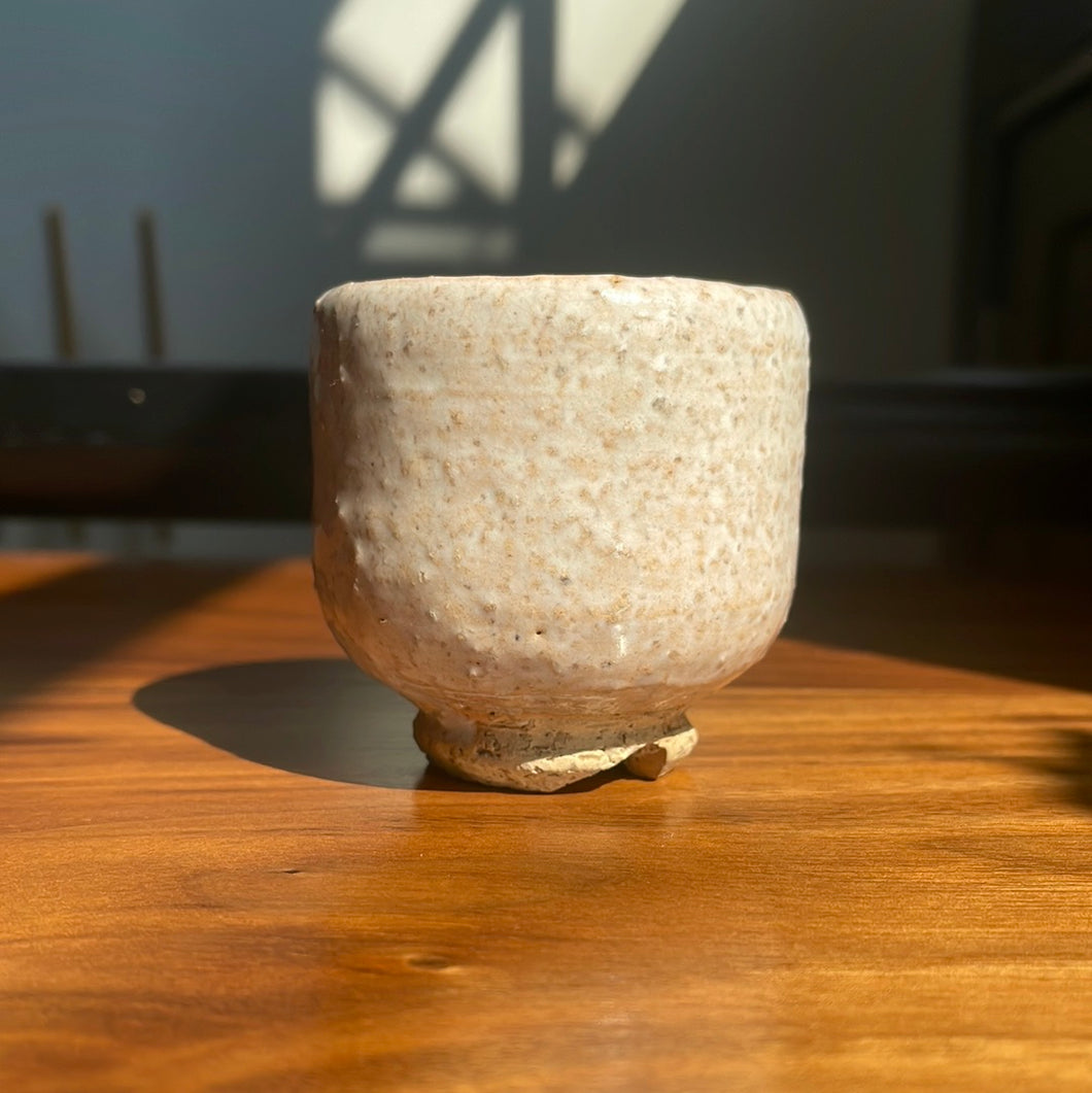 Vintage ivory-pink Hagi-yaki ochoko