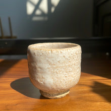 Load image into Gallery viewer, Vintage ivory-pink Hagi-yaki ochoko
