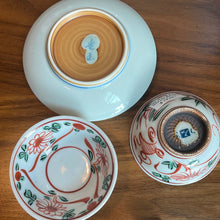 Load image into Gallery viewer, Sake/tea sakazuki &amp; saucers with flower design; set of two
