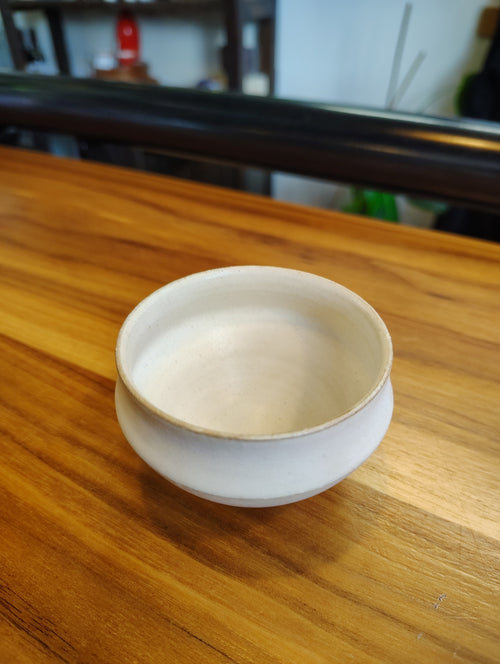 Yuta Tsukamoto: Beveled White Guinomi