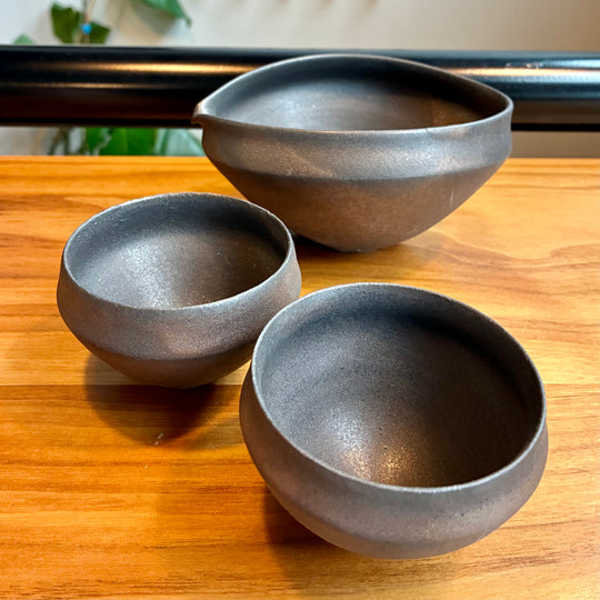 Yuta Tsukamoto- Beveled Black Cups + Katakuchi Set (3 pcs)