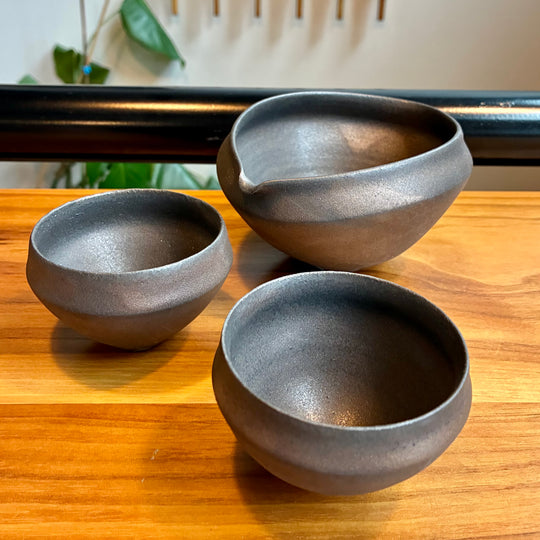 Yuta Tsukamoto- Beveled Black Cups + Katakuchi Set (3 pcs)